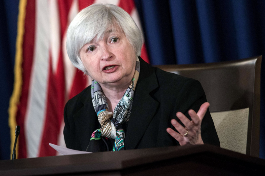 Janet+Yellen+speaking+at+a+United+States+Federal+Reserve+meeting.
