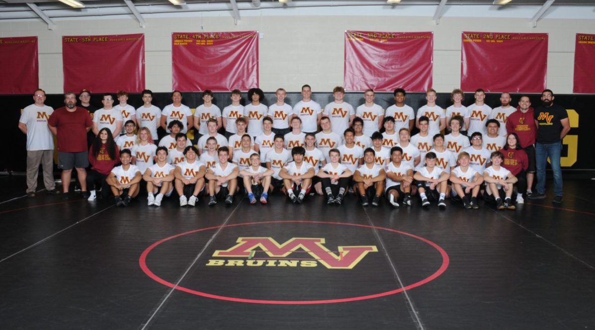 MVHS wrestling teams prepare for war